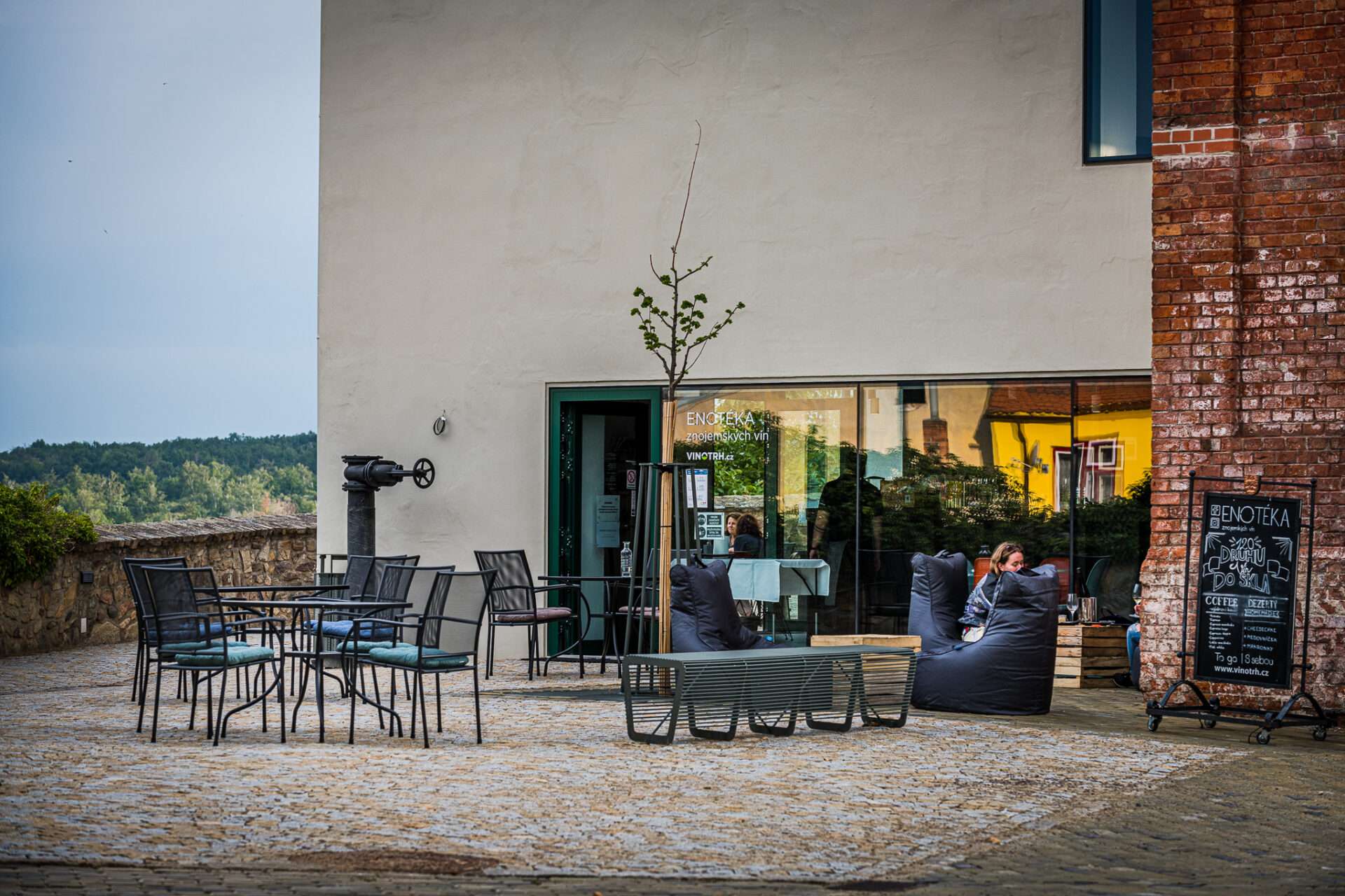 Amazing wine shop Enotéka znojemských vín Gourmet Jižní Morava